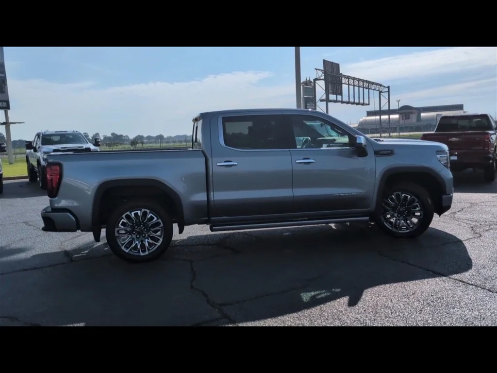 Used 2026 Sterling Metallic GMC Denali Ultimate image 9