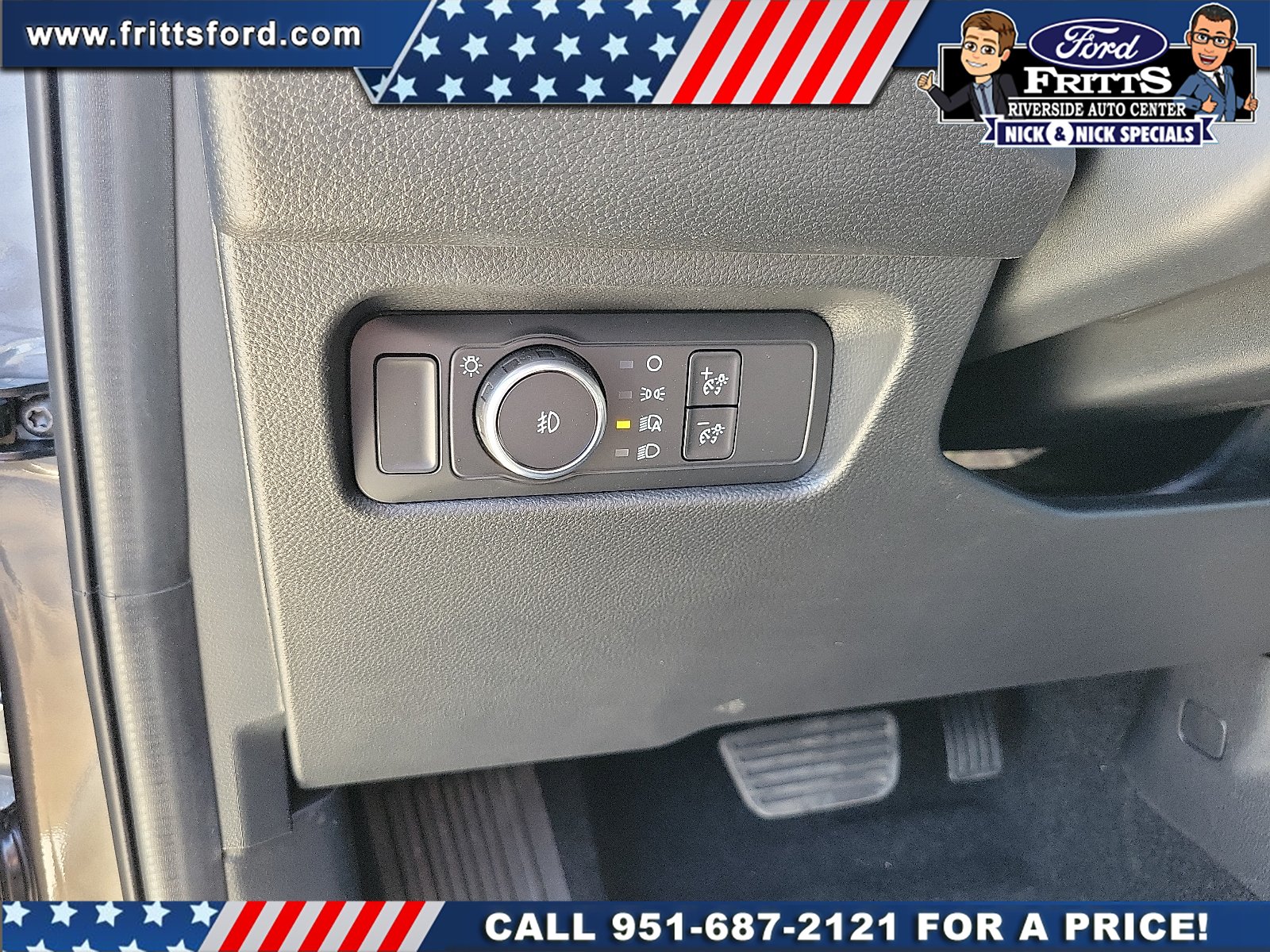 New 2026 Carbonized Gray Metallic Ford XLT image 13