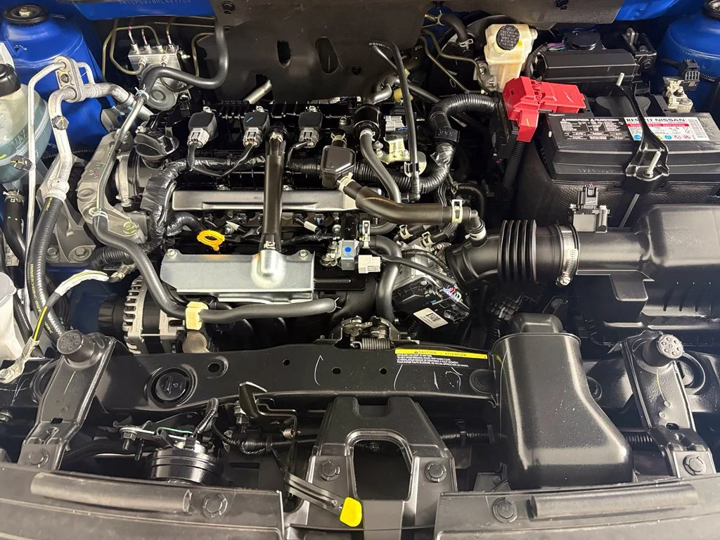 Used 2024 Blue Nissan S image 37