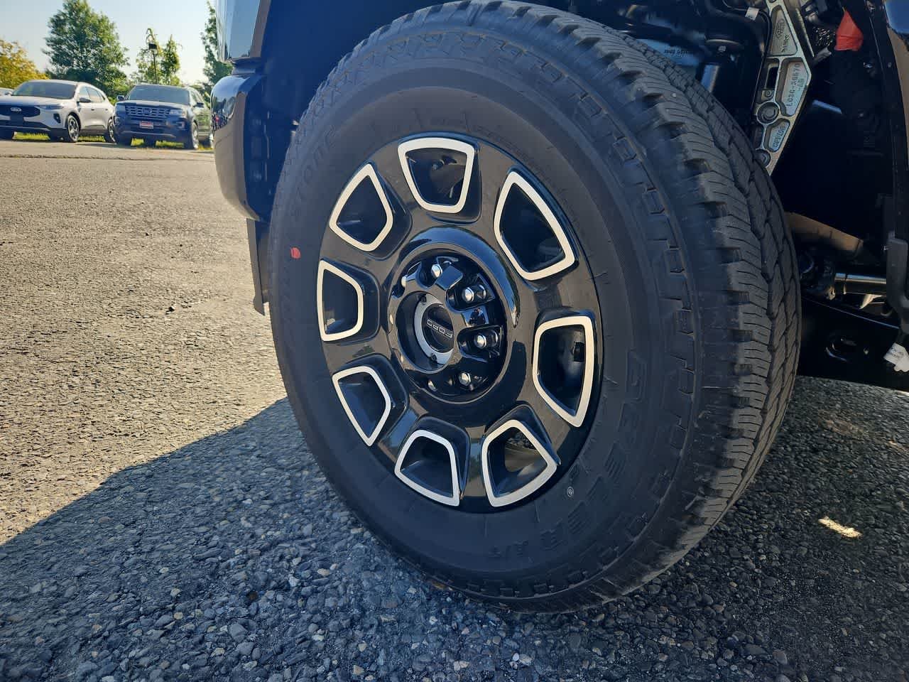 New 2026 Agate Black Metallic Ford F-250® Platinum® image 10