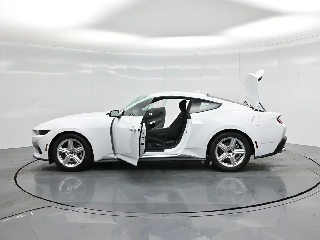 New 2026 Oxford White Ford EcoBoost image 30