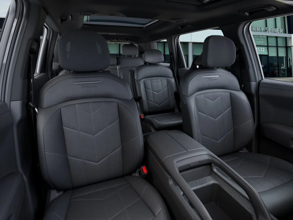 New 2027 Wolf Gray Kia X-PRO SX image 15