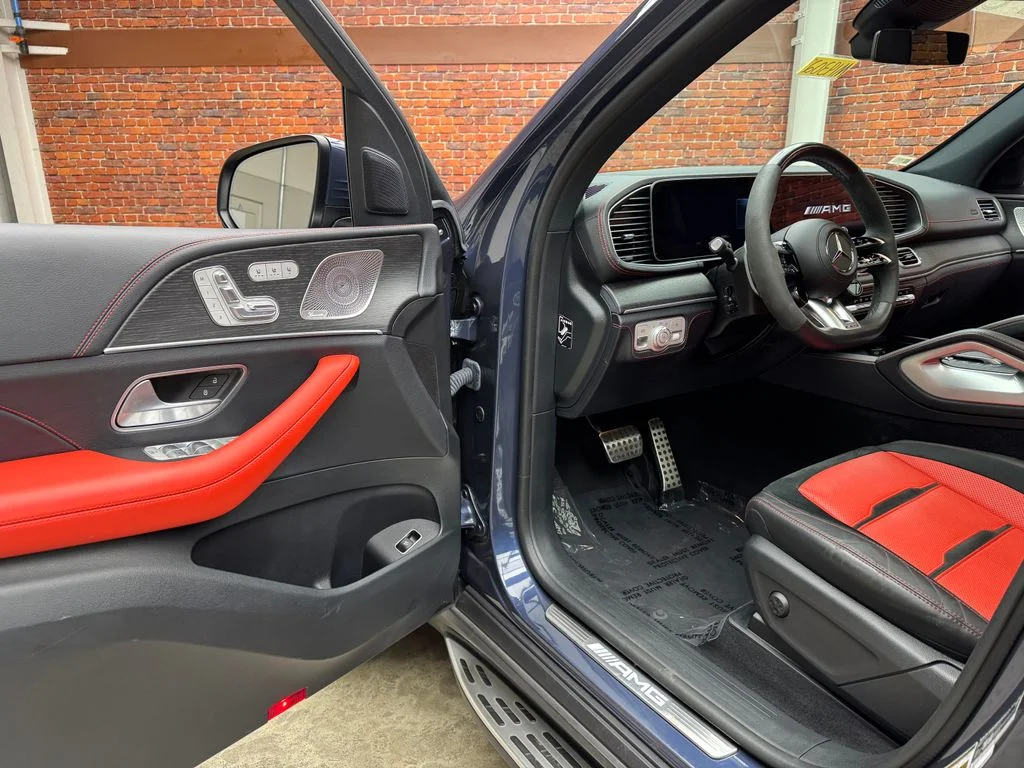 Used 2024 Blue Mercedes-Benz GLE 53 AMG® image 11