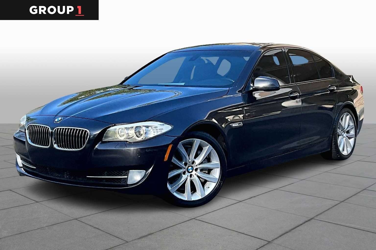 2012 BMW 5 Series 535i Sedan's photo
