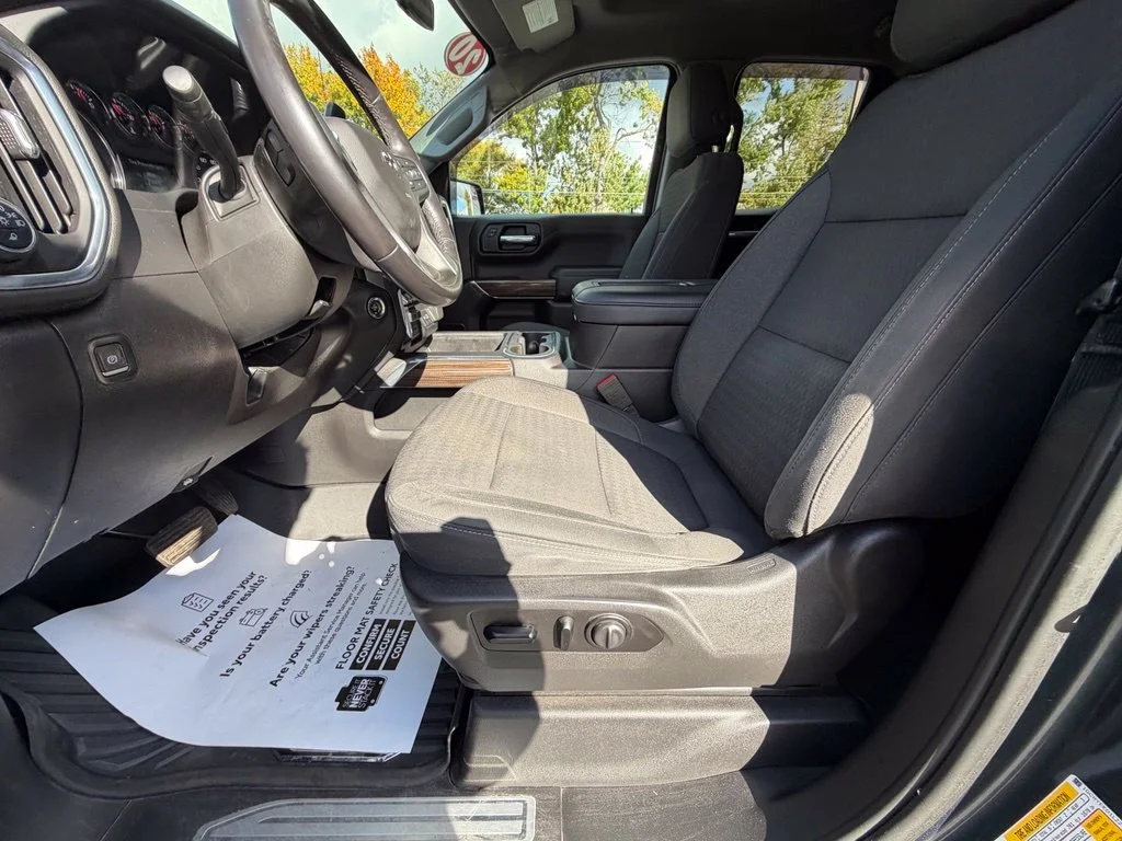 Used 2020 Gray Chevrolet RST image 11