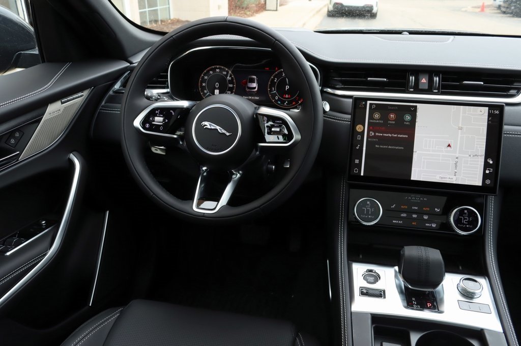 2026 JAGUAR F-PACE - Image 15
