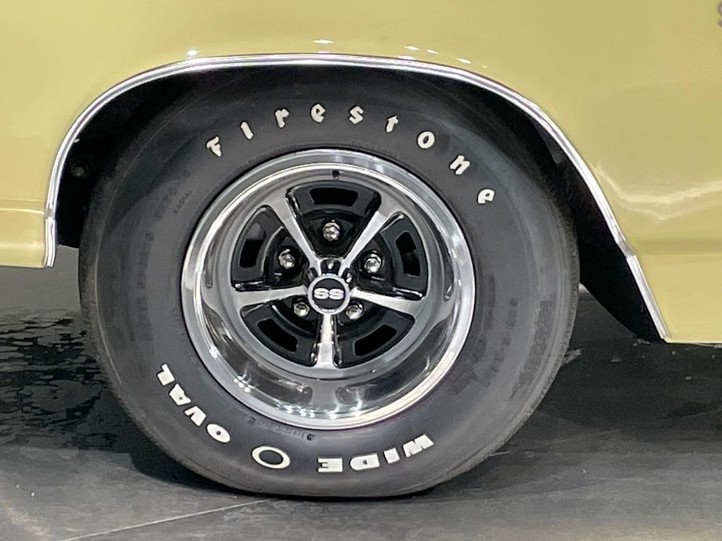 Used 1969 Yellow Chevrolet  image 16