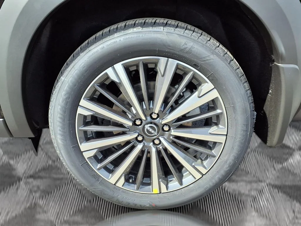 New 2026 Super Black Nissan Platinum image 22