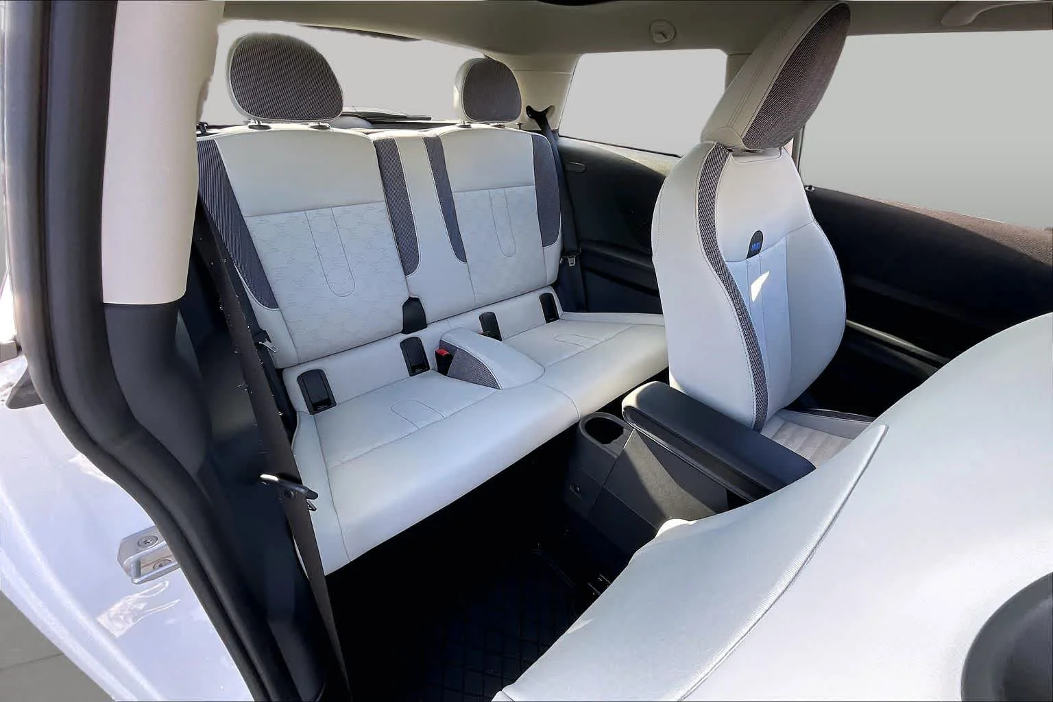 Used 2025 Nanuq White Metallic MINI Cooper S image 19