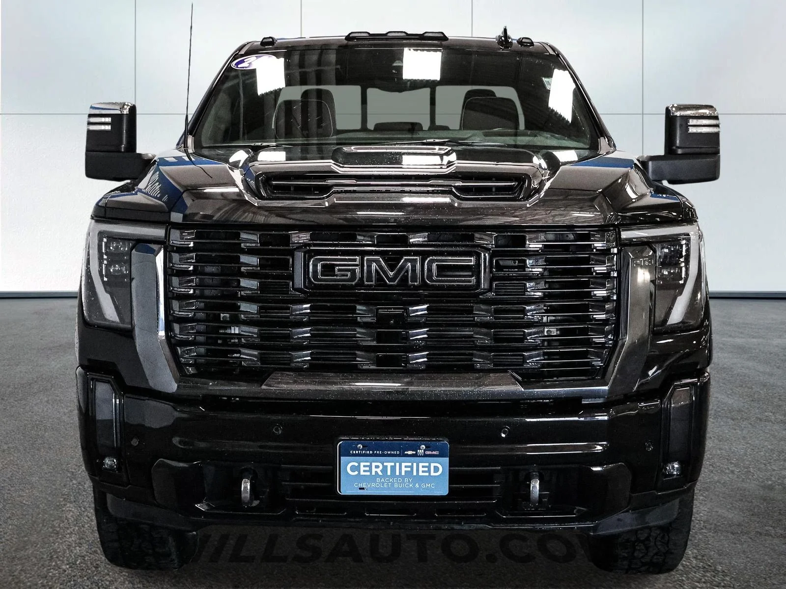 Certified Used 2024  GMC Denali Ultimate image 12