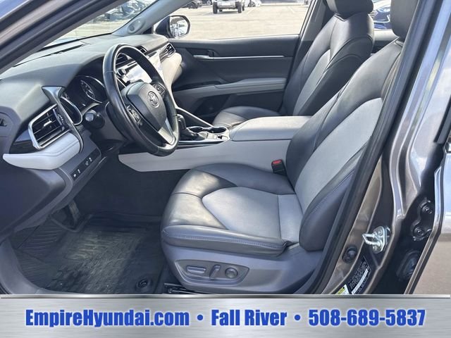 2020 Toyota Camry XLE - Photo 17