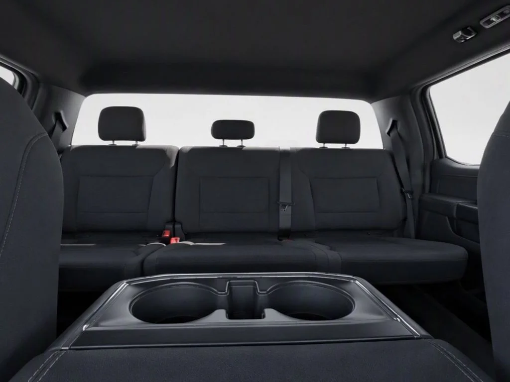 Used 2023 Gray Ford XLT image 18