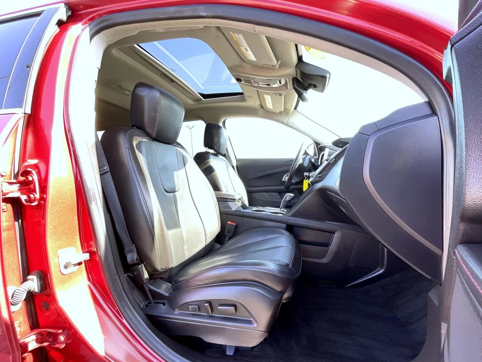 Used 2015 Red Chevrolet LT image 15
