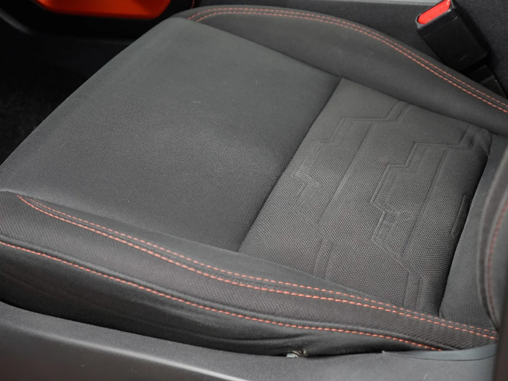 Used 2022 Red Alert Nissan PRO-X image 20
