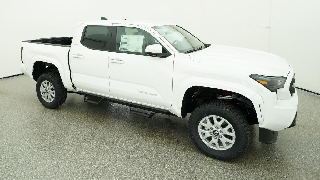 New 2026 Ice Cap Toyota SR5 image 5