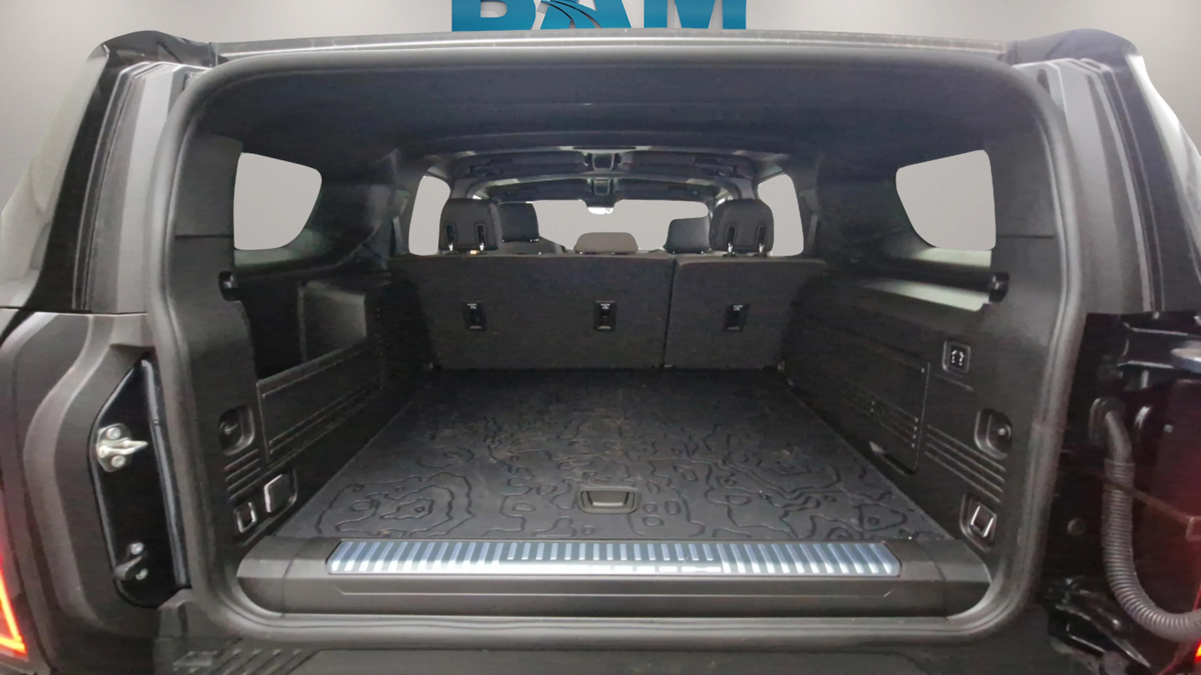New 2025 Graphite Blue Metallic GMC 2X image 15