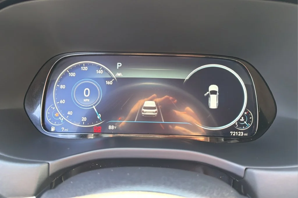 Used 2022 Gray Hyundai Calligraphy image 24