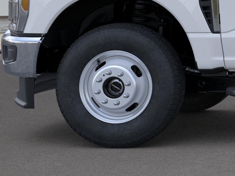 New 2026 Oxford White Ford XL image 19