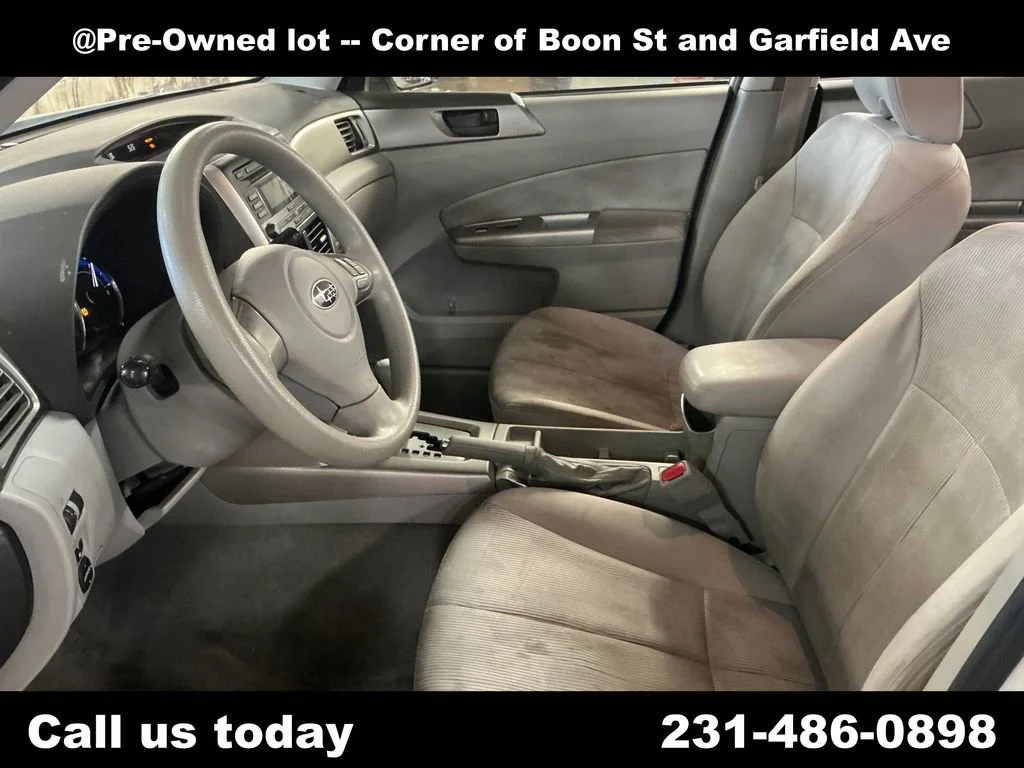 2010 Subaru Forester X - Photo 14