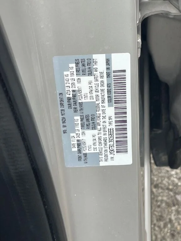 Used 2025 Platinum Quartz Metallic Mazda 2.5 S Preferred Package image 39