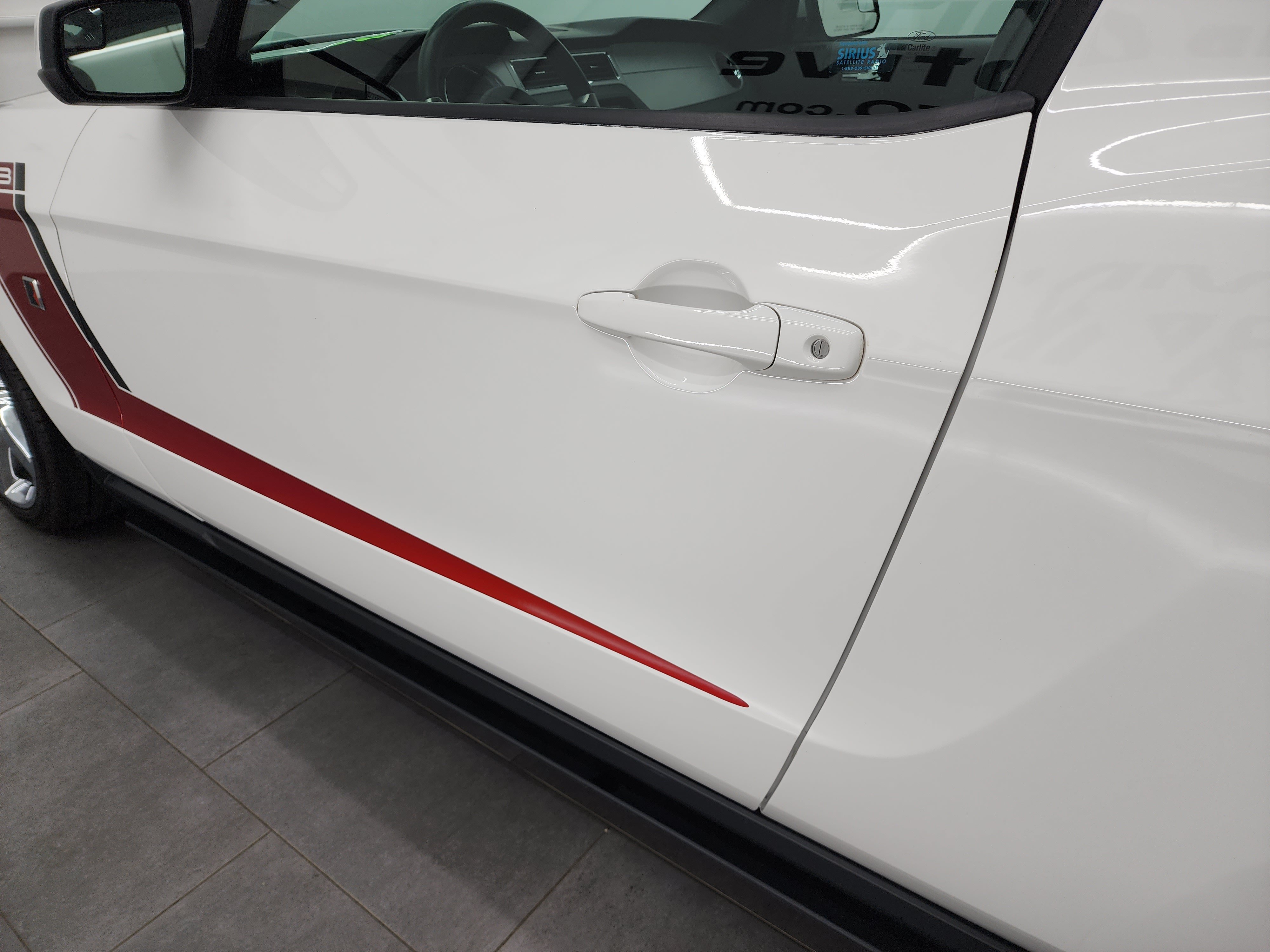 Used 2012 Performance White Ford GT Premium: GT PREMIUM-ROUSH STAGE 3-SUPERCHARGED-6 SPEED STICK-20 WHEELS-HID LIGHTS image 39