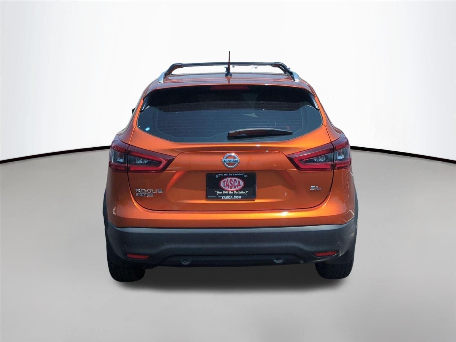Used 2021 Monarch Orange Metallic Nissan SL image 4