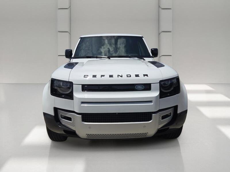 Used 2025 Fuji White LAND ROVER 110 P300 S image 8