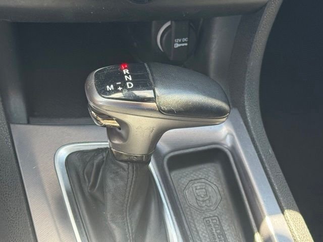 Used 2022 Black Dodge SXT image 33