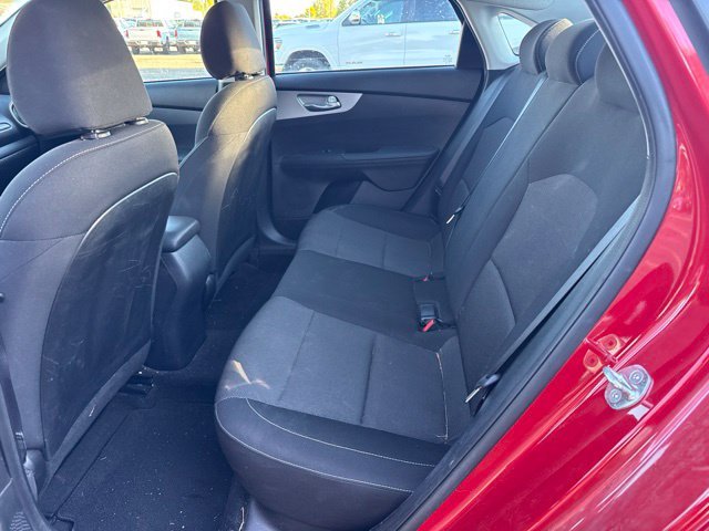 Used 2023 Red Kia LXS image 19