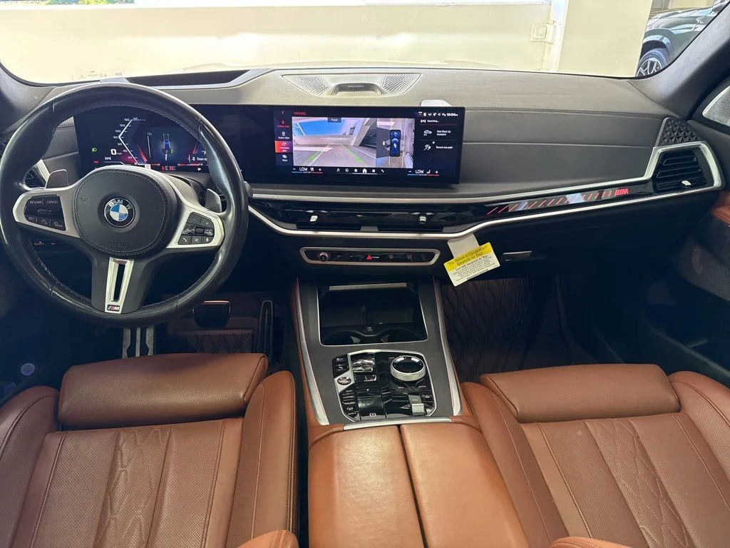 Used 2024 Tanzanite Blue II Metallic BMW M60i image 9