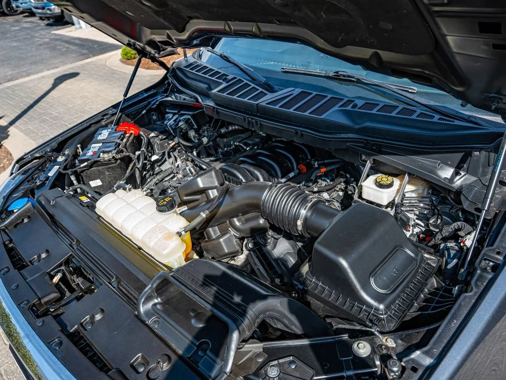Used 2024 Gray Ford Lariat image 41