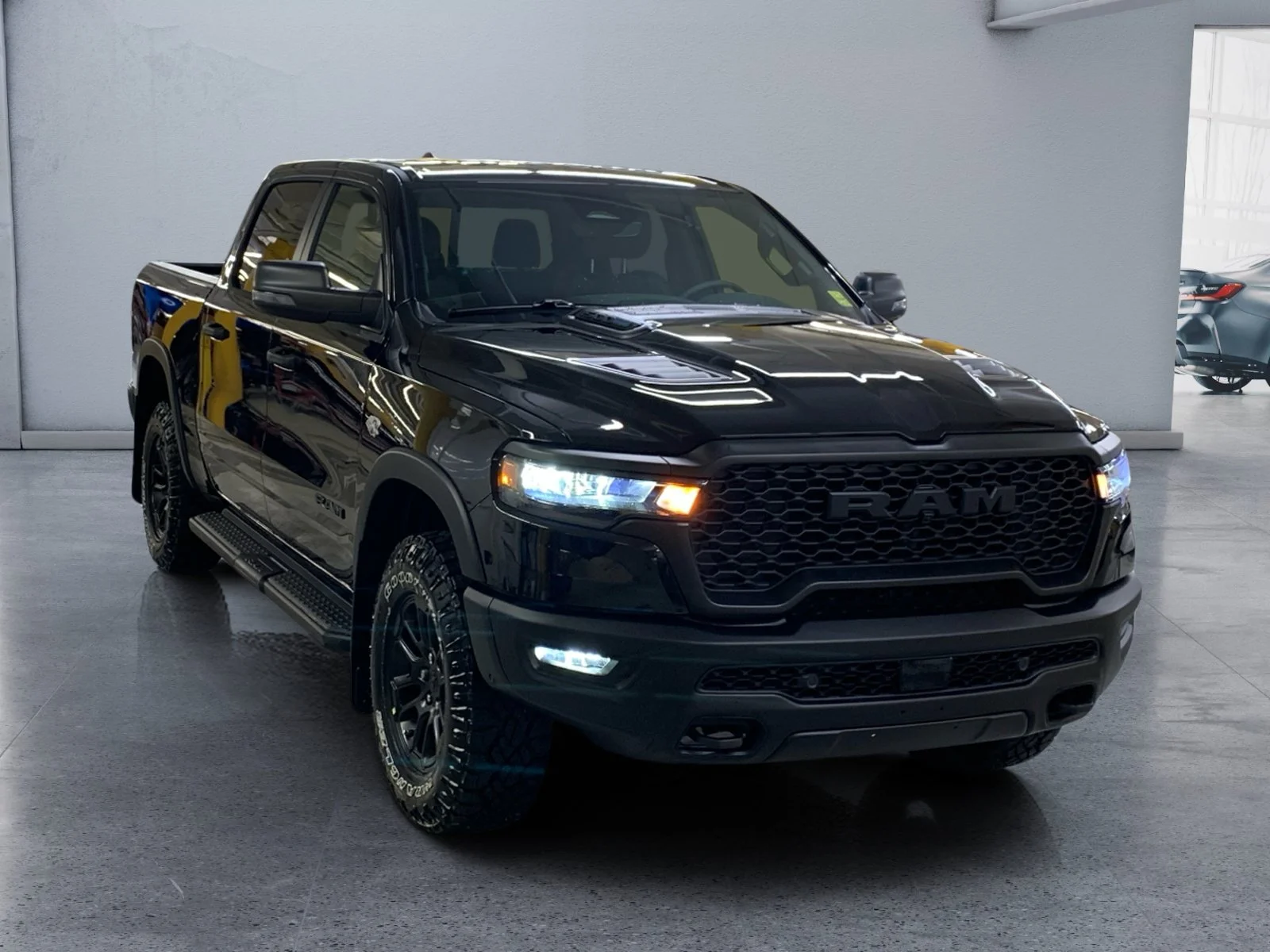 New 2026 Diamond Black Crystal Pearl Ram Rebel image 7