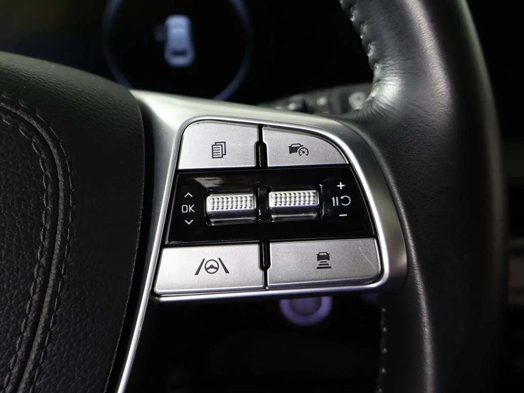 Used 2024 Black Kia SX image 48