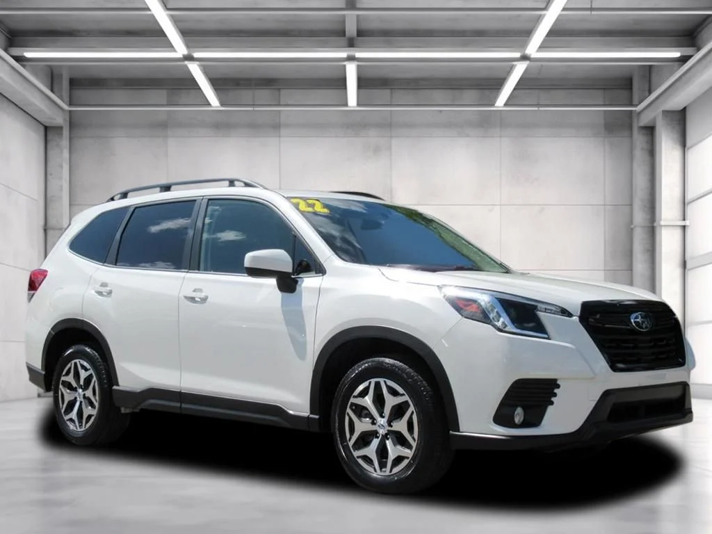 2022 Subaru Forester Premium's photo