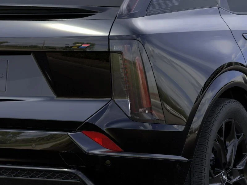 2026 Cadillac OPTIQ V-Series - Photo 11