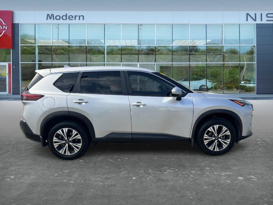Used 2023 Brilliant Silver Metallic Nissan SV image 4