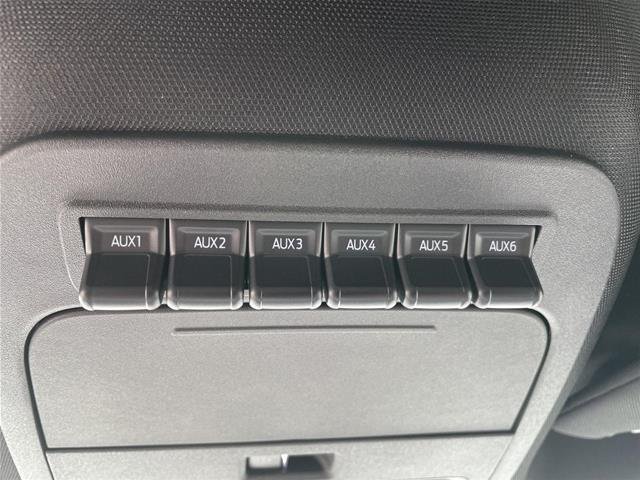 New 2026 Carbonized Gray Metallic Ford Tremor® image 65