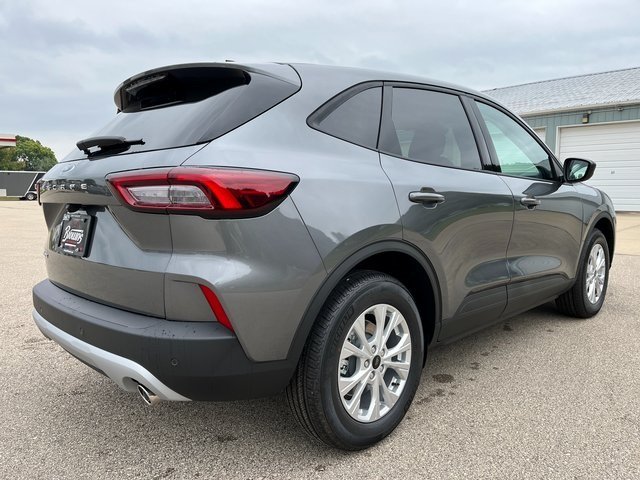 2025 Ford Escape Active photo 3