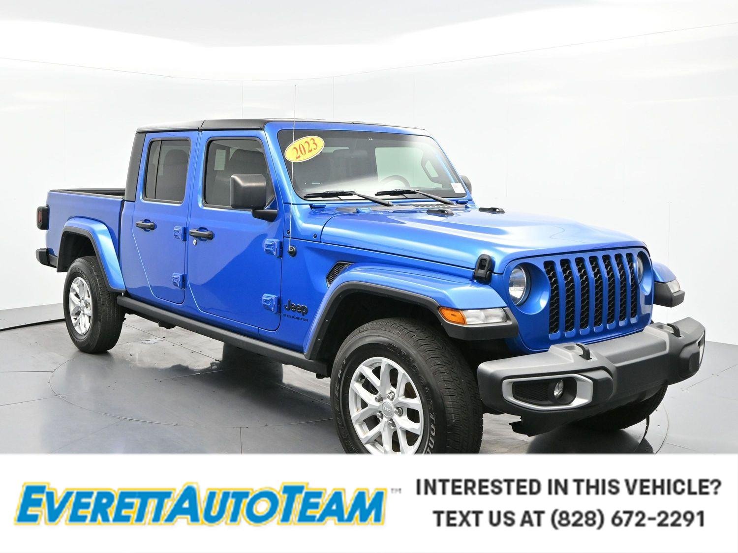 2023 Jeep Gladiator Sport S's photo