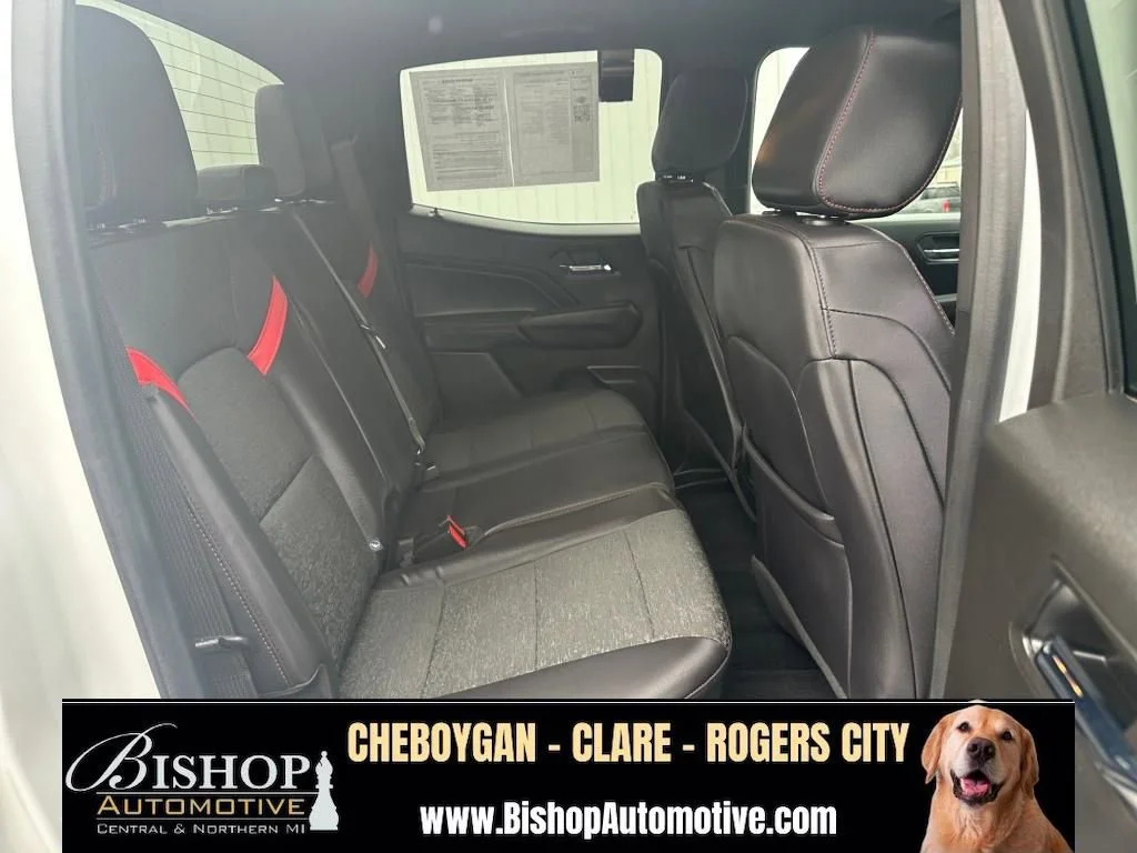 Pre-Owned 2024 Chevrolet Colorado Z71 Crew Cab image 28