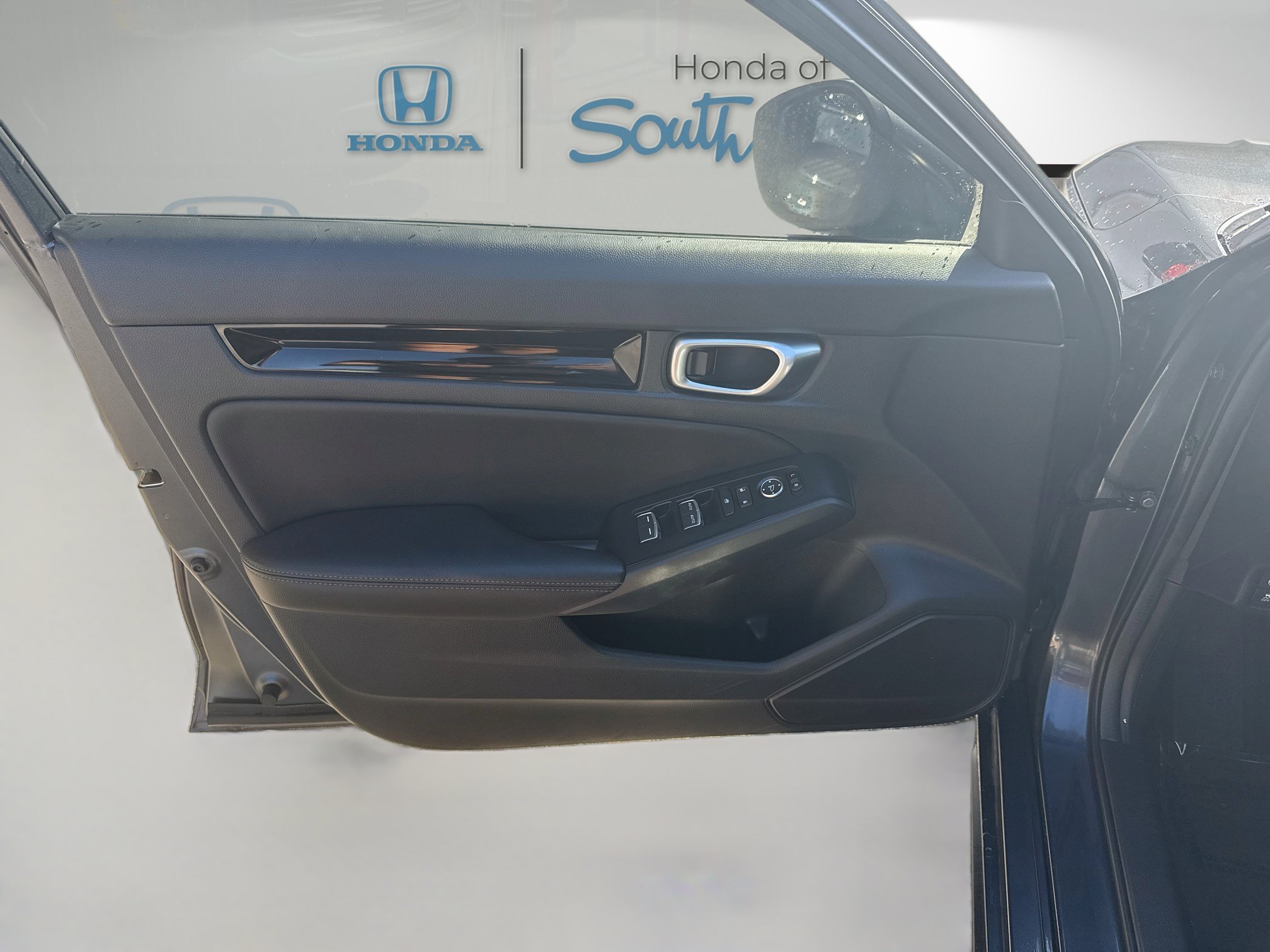 Used 2024 Meteorite Gray Metallic Honda EX-L image 19