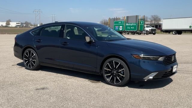New 2026 Canyon River Blue Metallic Honda Touring image 2