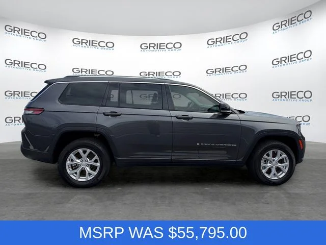 Used 2023 Gray Jeep Limited image 8