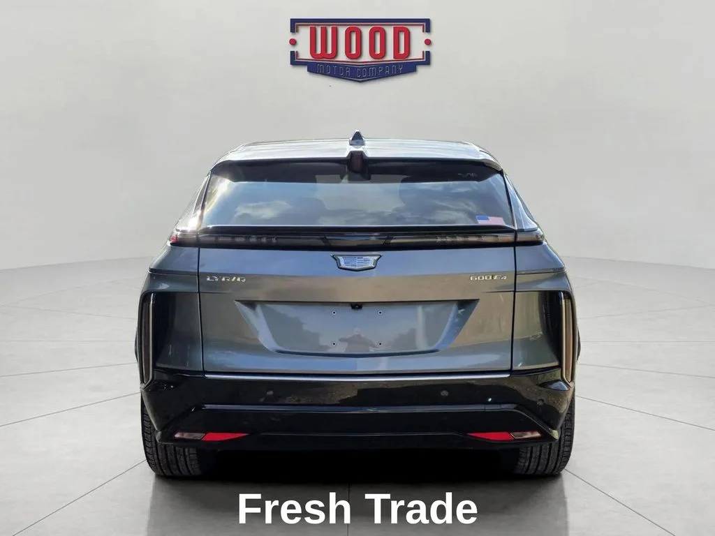 Used 2023 Satin Steel Metallic Cadillac Luxury image 5