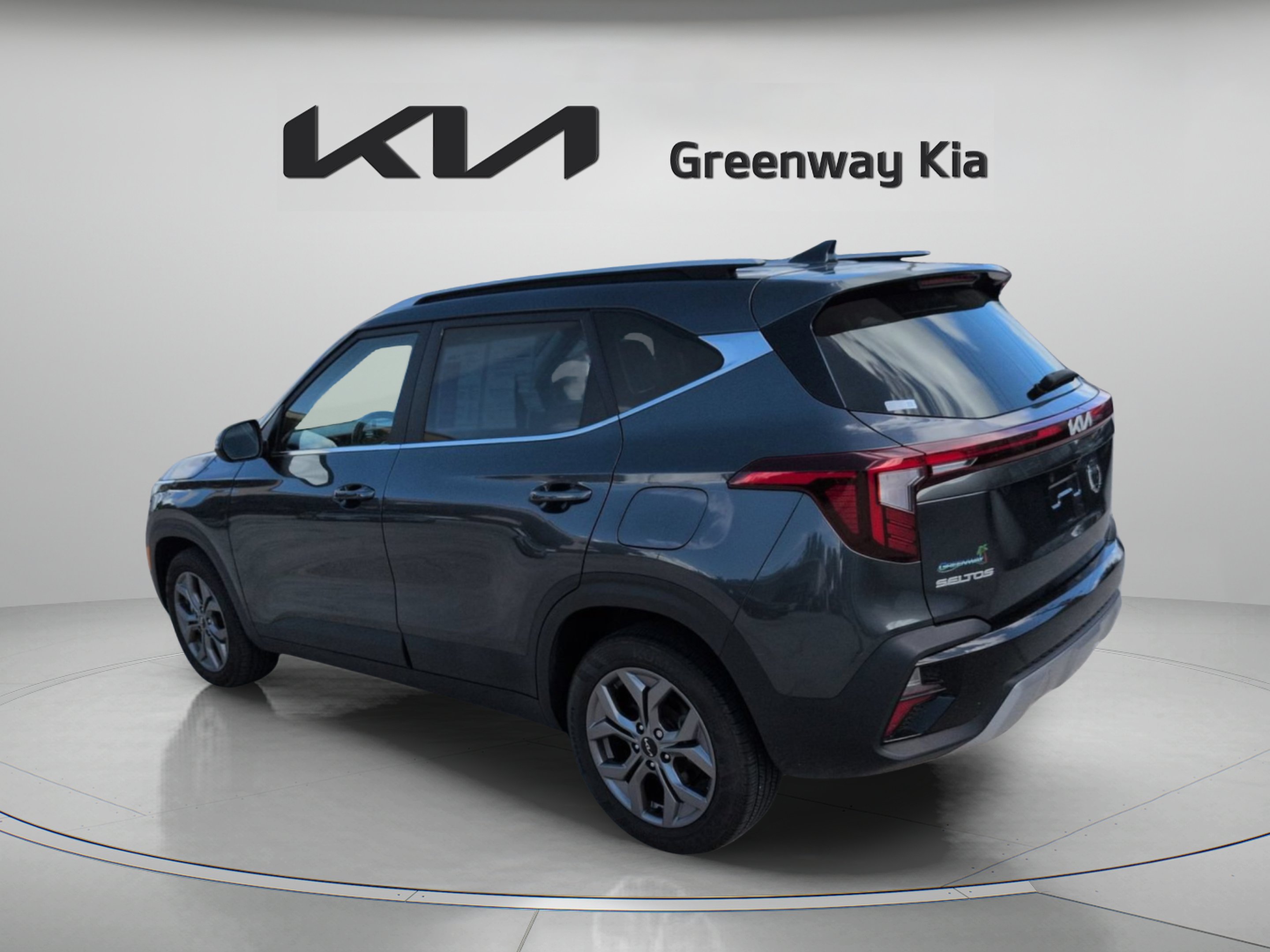 Certified Used 2024 Gravity Gray Kia S image 5