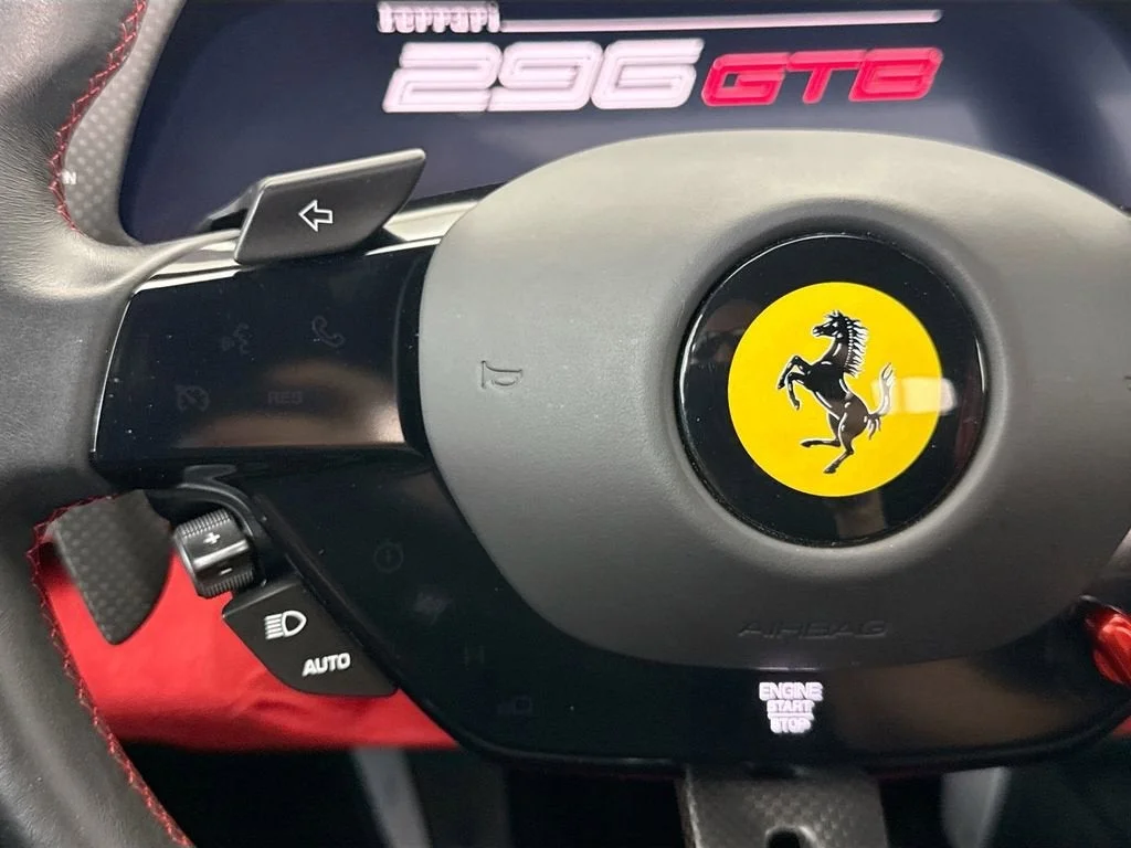 Used 2024 Grigio Titanio Metall Ferrari  image 11