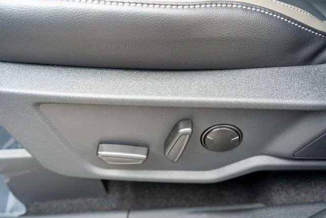 New 2026 Avalanche Gray Ford Outer Banks® image 23
