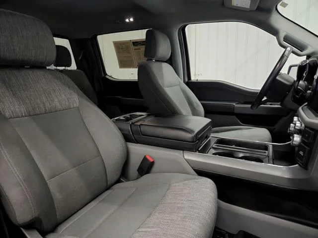 Used 2022 Silver Ford XLT image 35