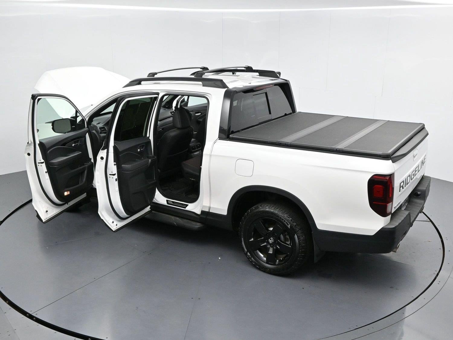 Used 2025 White Honda Black Edition image 42