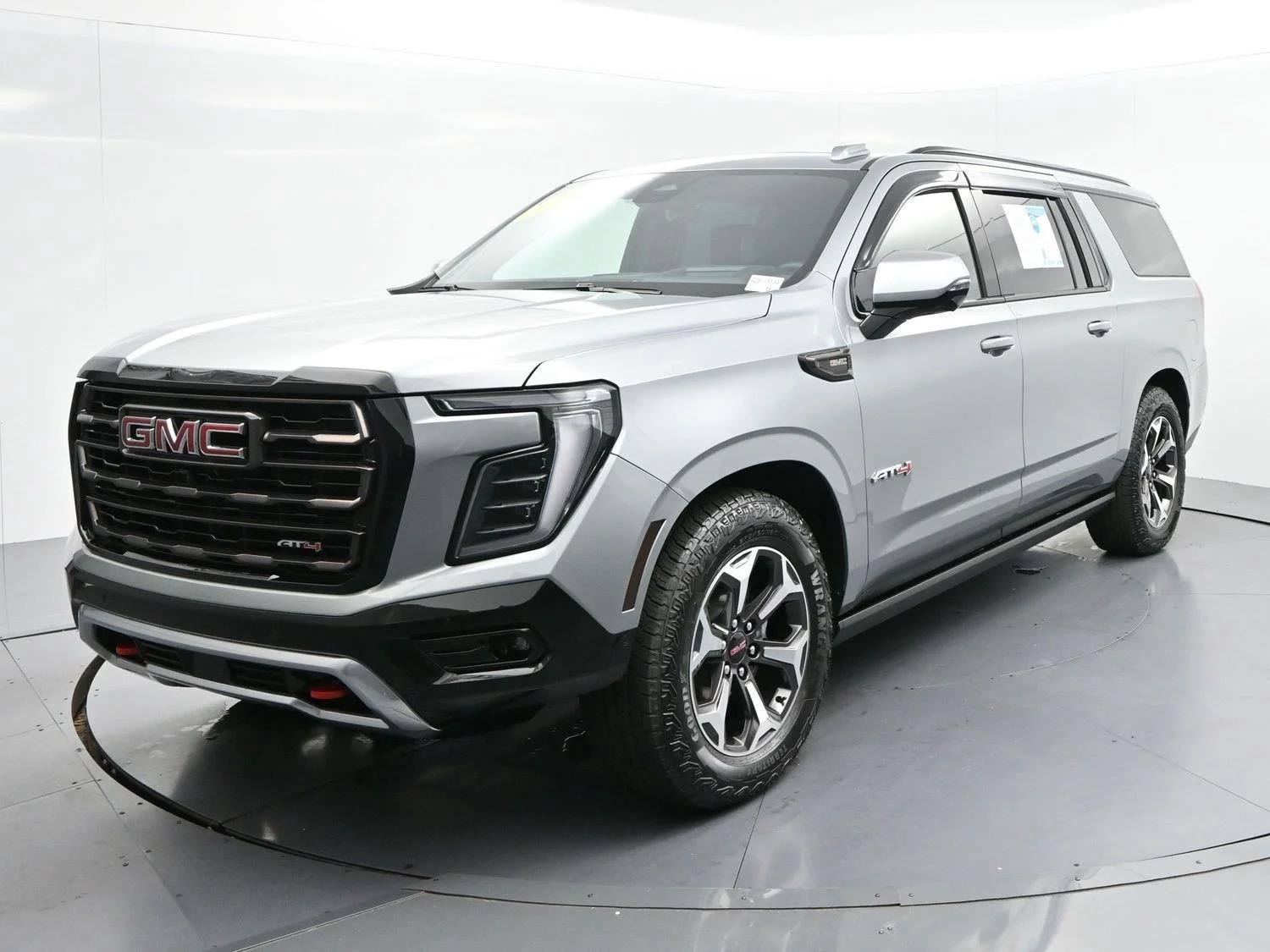 Used 2025 Sterling Metallic GMC AT4 Ultimate image 3